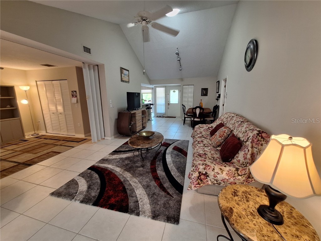 1697 Brookhouse Circle #217 Sarasota FL 34231 N6139371 image4