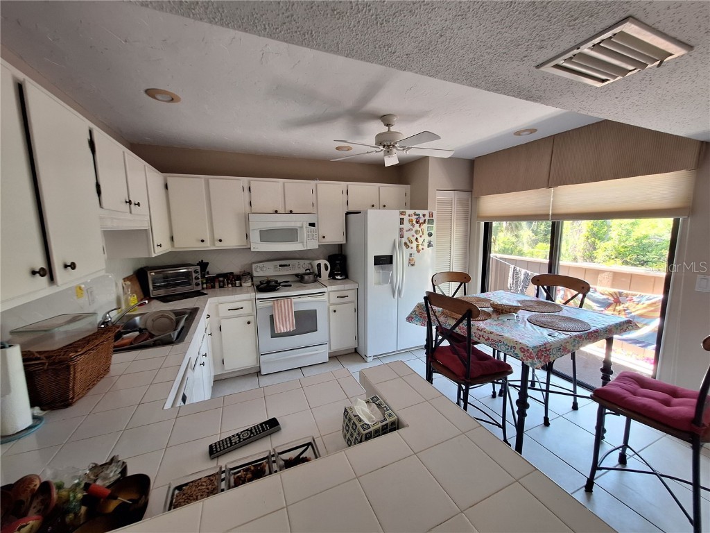 1697 Brookhouse Circle #217 Sarasota FL 34231 N6139371 image5