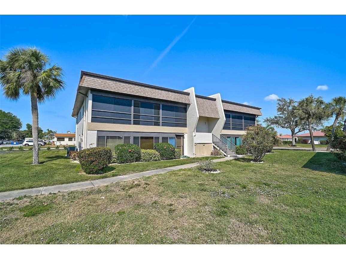 1697 Northampton St #1699-D Venice FL 34293 A4664384 image3