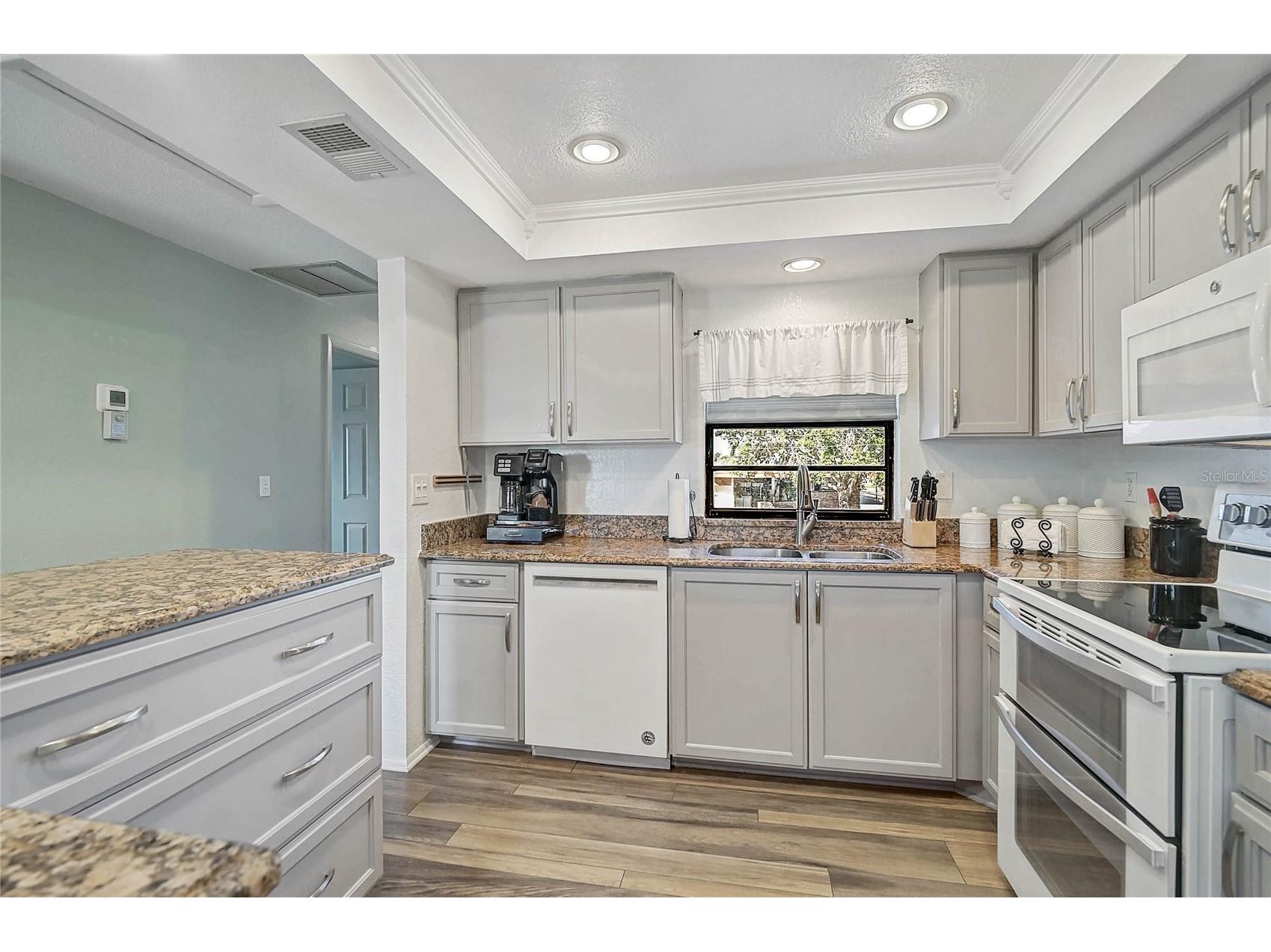 1697 Northampton Street #1699-D Venice FL 34293 A4690637 image11