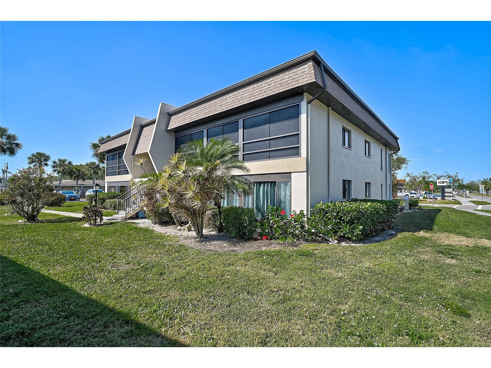 1697 Northampton Street #1699-D Venice FL 34293 A4690637 image2