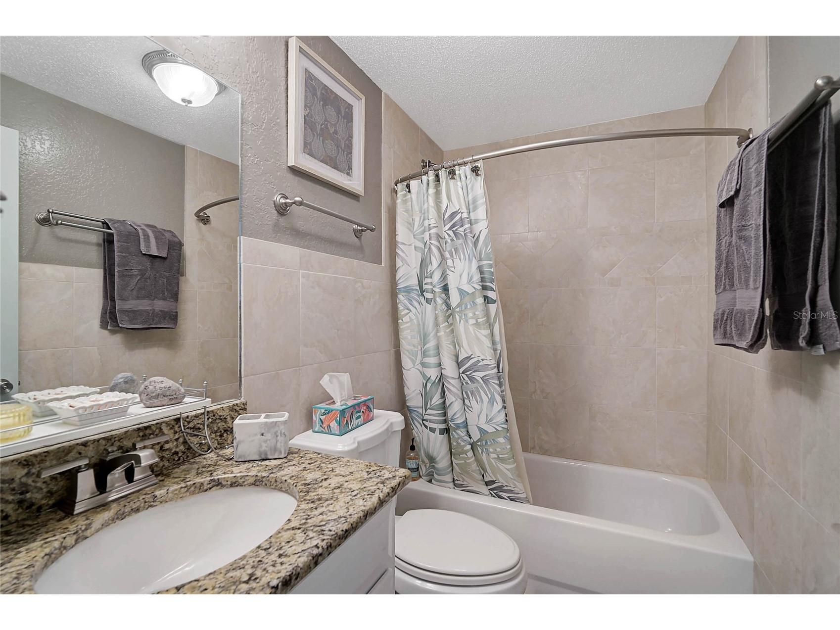 1697 Northampton Street #1699-D Venice FL 34293 A4690637 image25