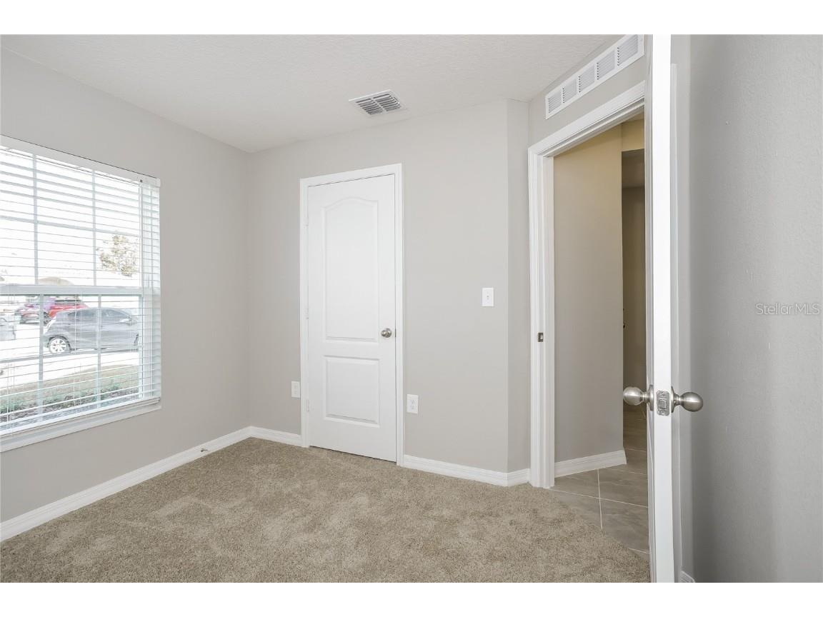 1698 Hideaway Flat Street Mascotte FL 34753 O6348419 image8