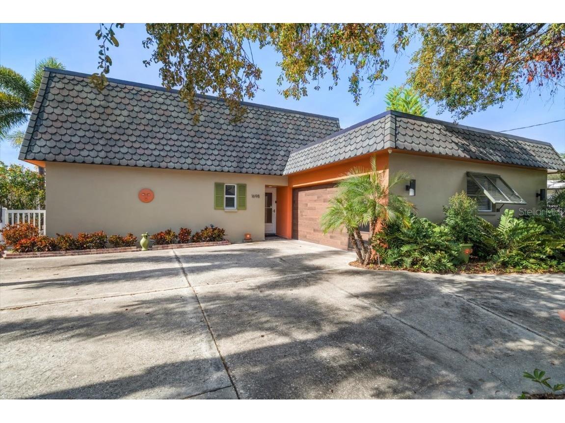 1698 Mckay Creek Drive Largo FL 33770 TB8457676 image3