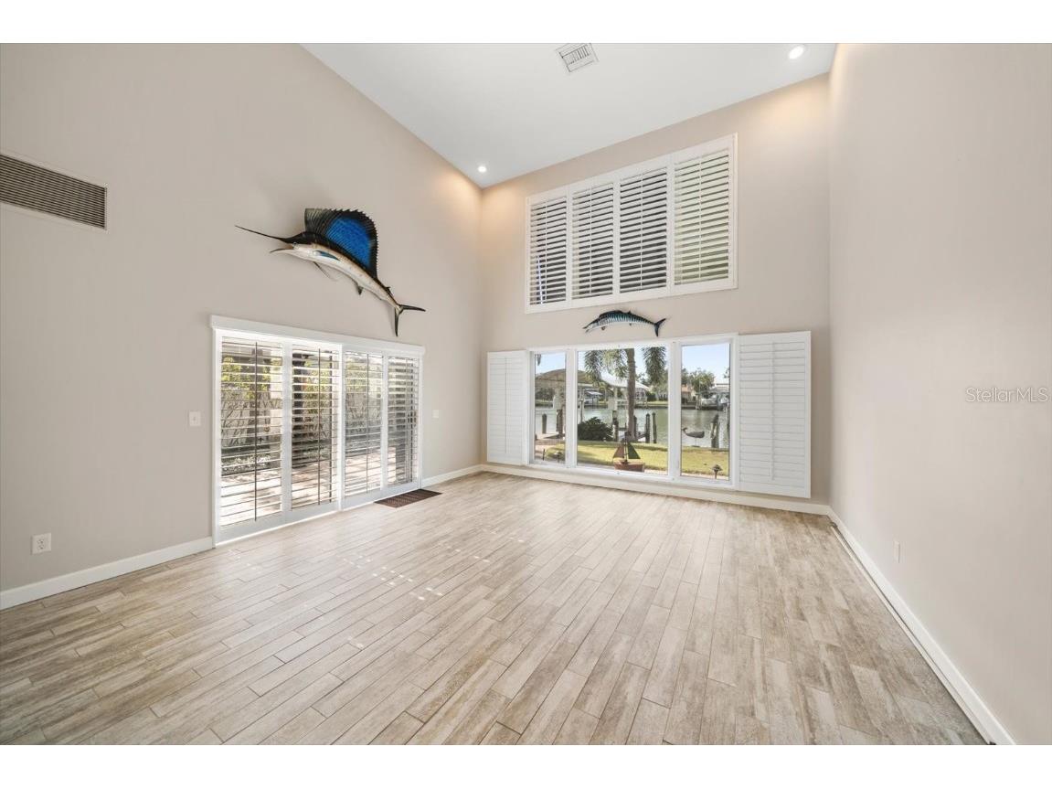 1698 Mckay Creek Drive Largo FL 33770 TB8457676 image7