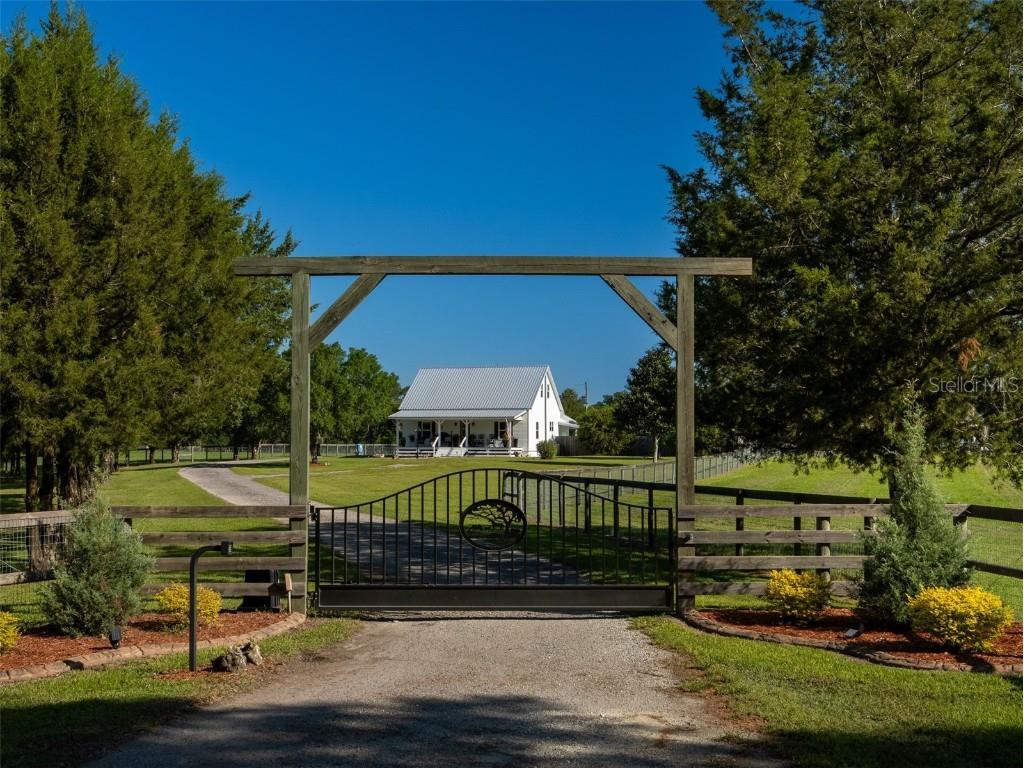 16993 NW 165th Street Williston FL 32696 OM699499 image1