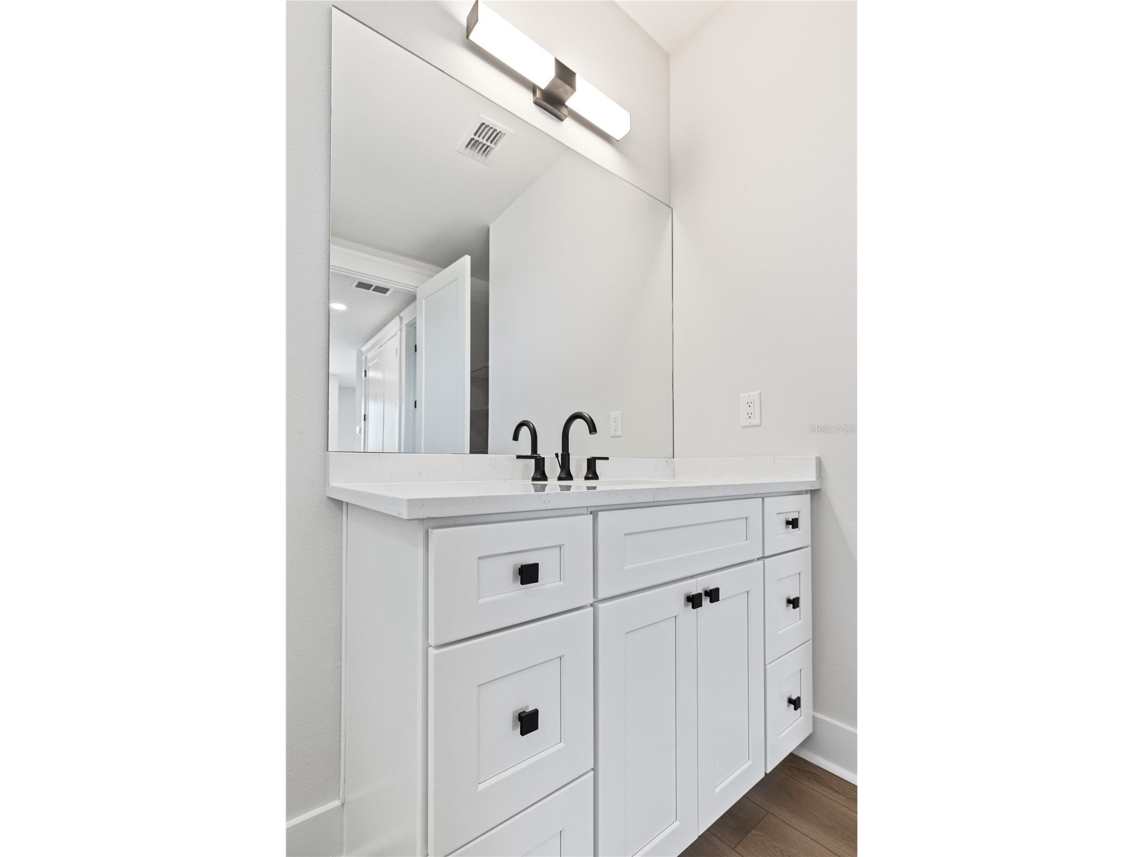 17 29th Street N #LOT 8 Saint Petersburg FL 33713 TB8516045 image12