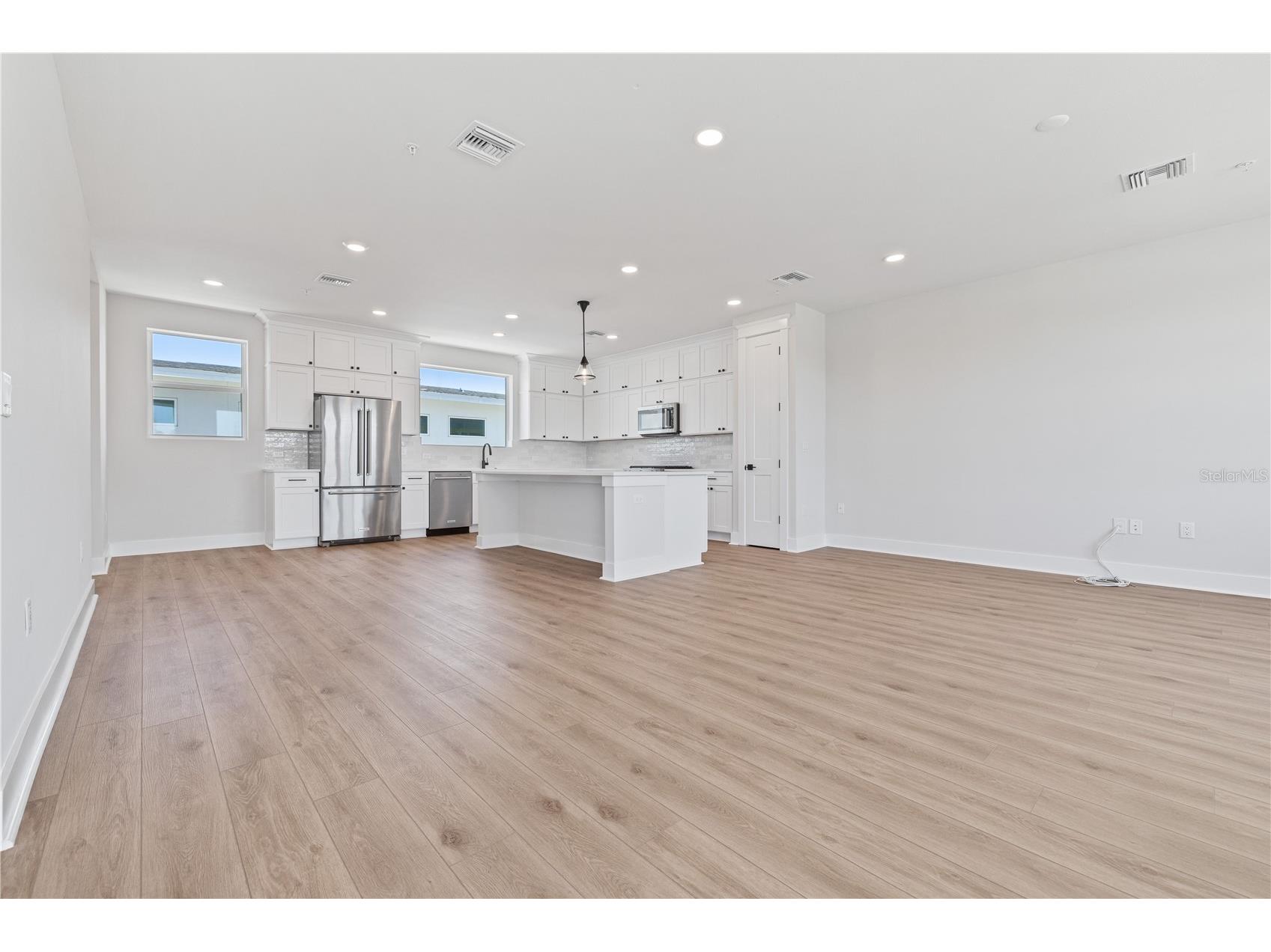 17 29th Street N #LOT 8 Saint Petersburg FL 33713 TB8516045 image16