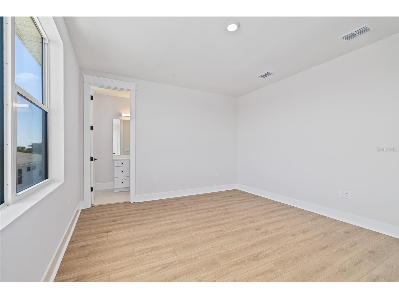 17 29th Street N #LOT 8 Saint Petersburg FL 33713 TB8516045 image25