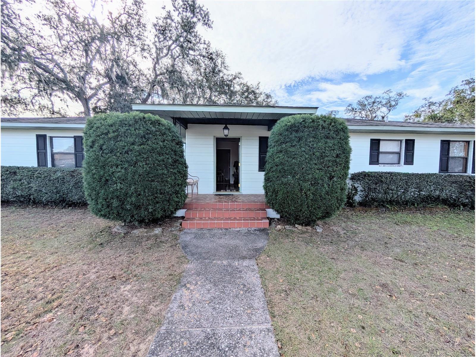17 E Bay Street Davenport FL 33837 B4902140 image2