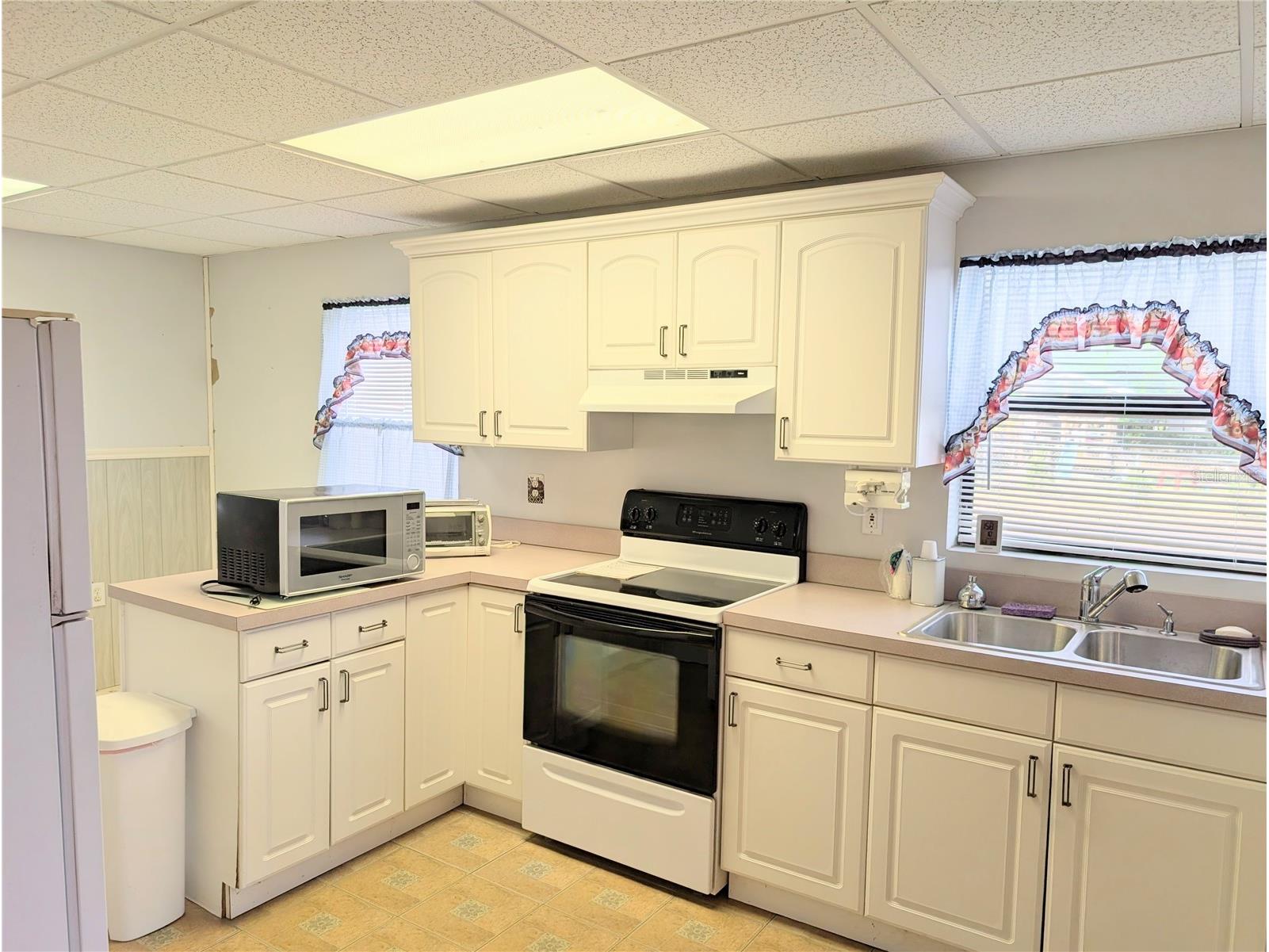 17 E Bay Street Davenport FL 33837 B4902140 image38