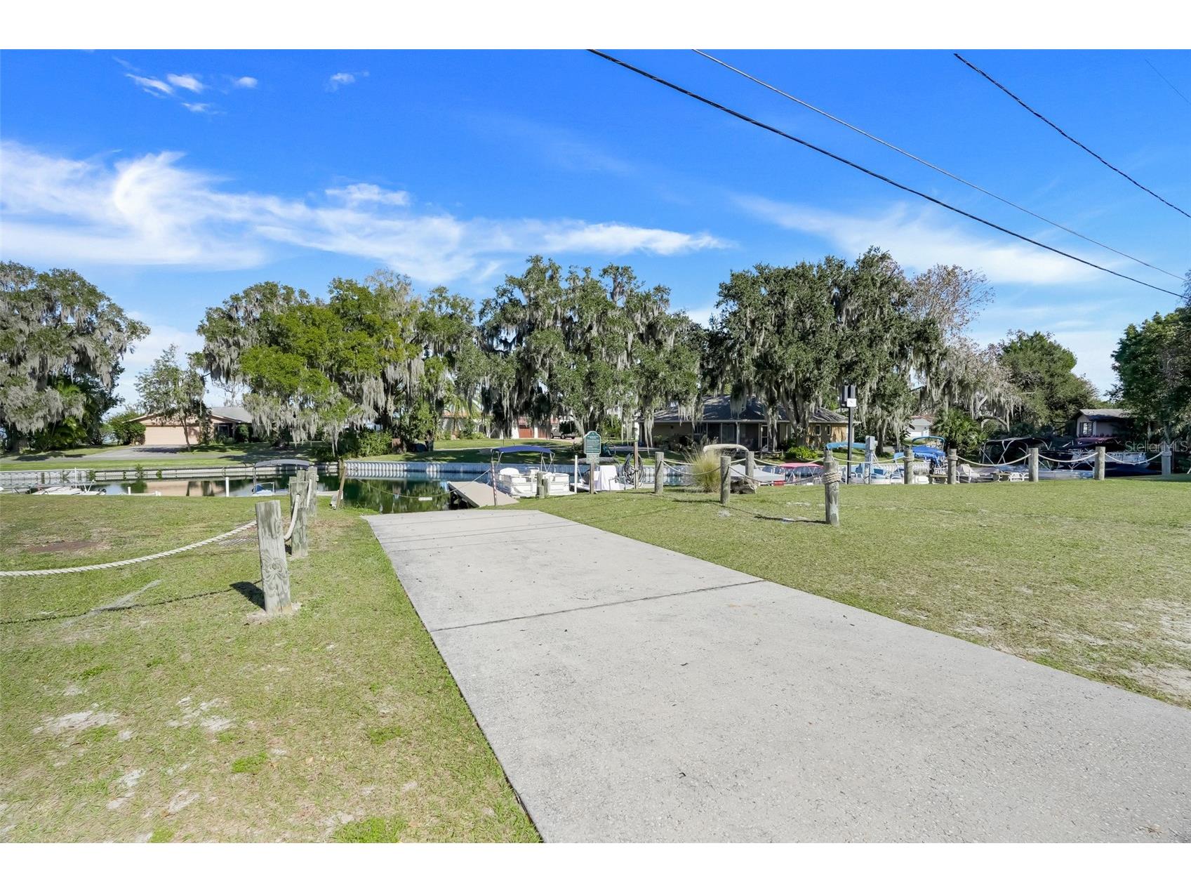 17 E Live Oak Avenue Yalaha FL 34797 - LAKE HARRIS G5107142 image41