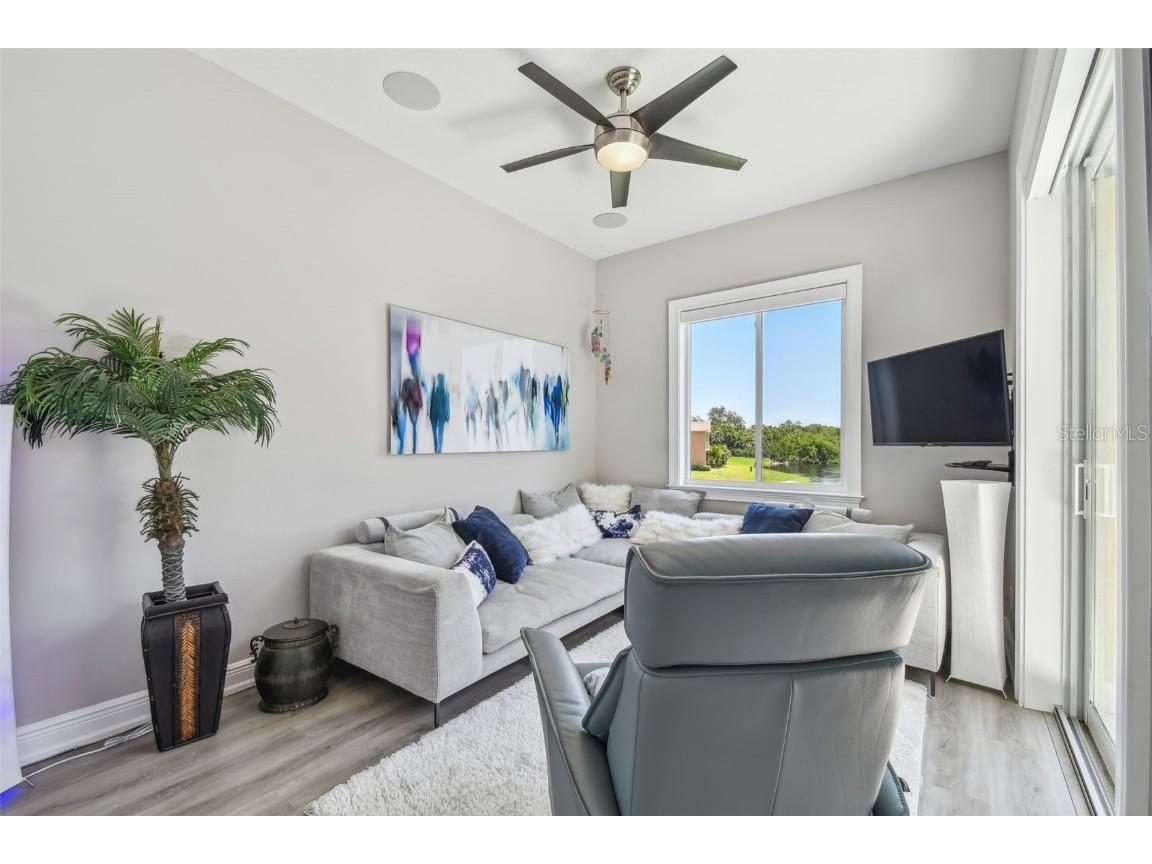 17 Franklin Court S #C Saint Petersburg FL 33711 TB8447840 image16