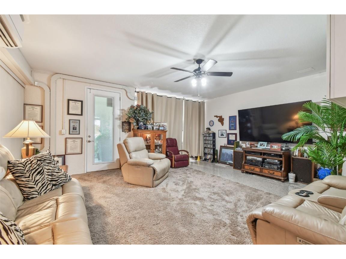 17 Franklin Court S #C Saint Petersburg FL 33711 TB8447840 image43