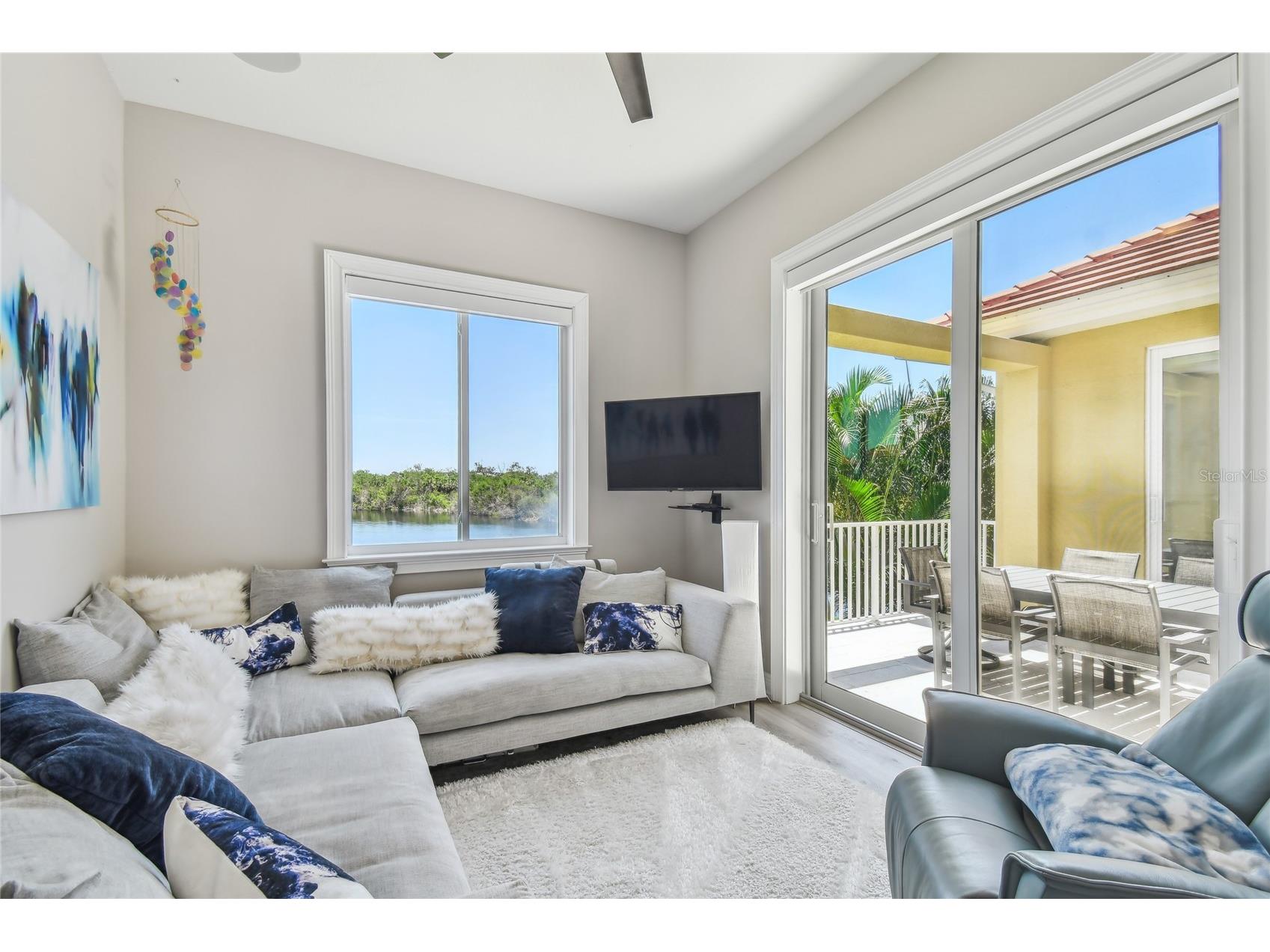 17 Franklin Court S #C Saint Petersburg FL 33711 TB8475819 image18