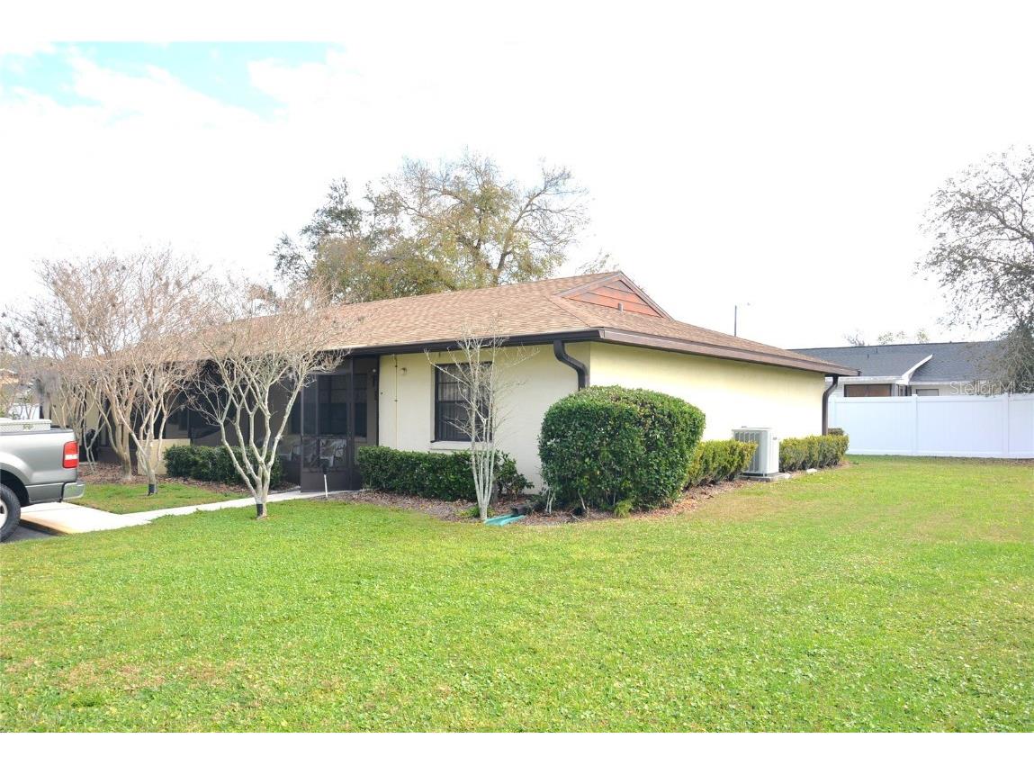 17 Kendra Court Winter Haven FL 33880 B4901832 image1