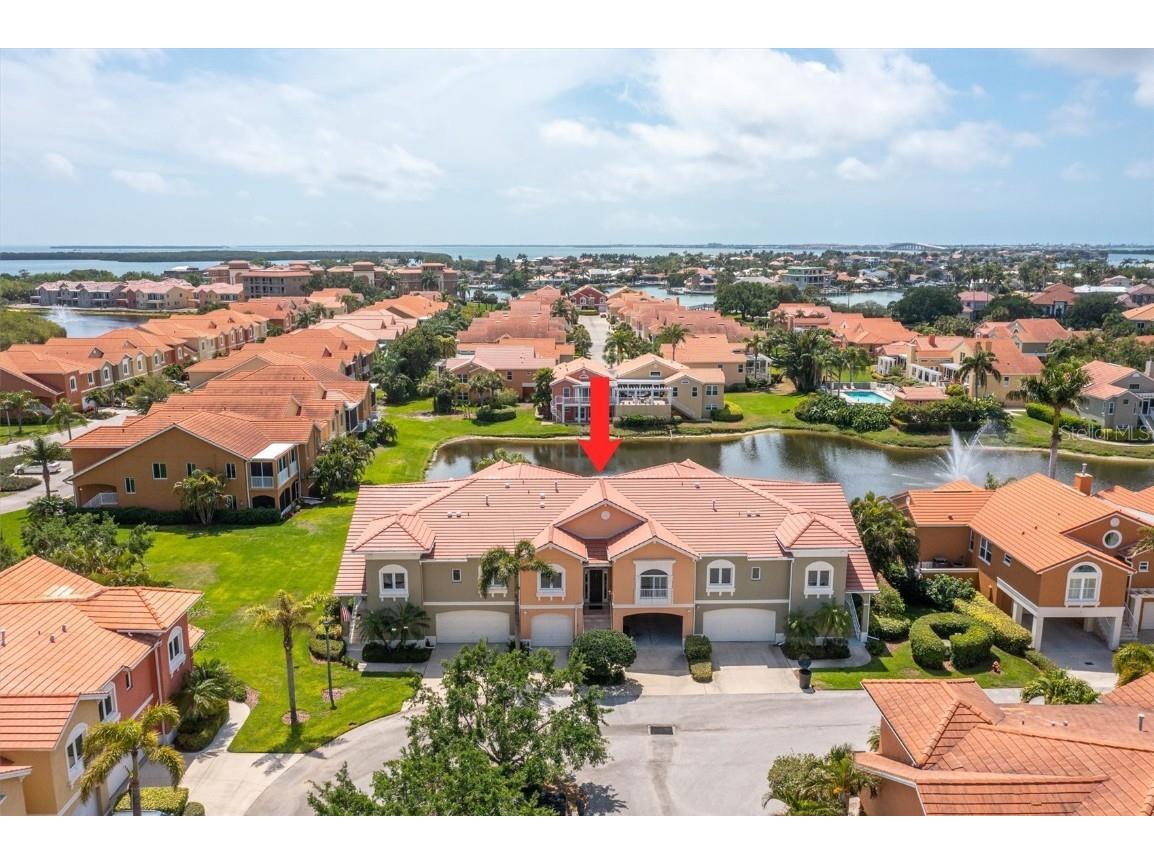 17 Lincoln Avenue S Saint Petersburg FL 33711 U8186756 image1