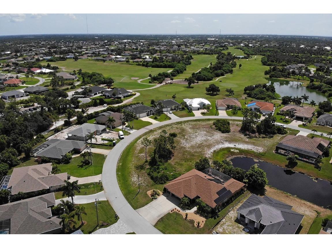 17 Medalist Way Rotonda West FL 33947 D6143278 image2