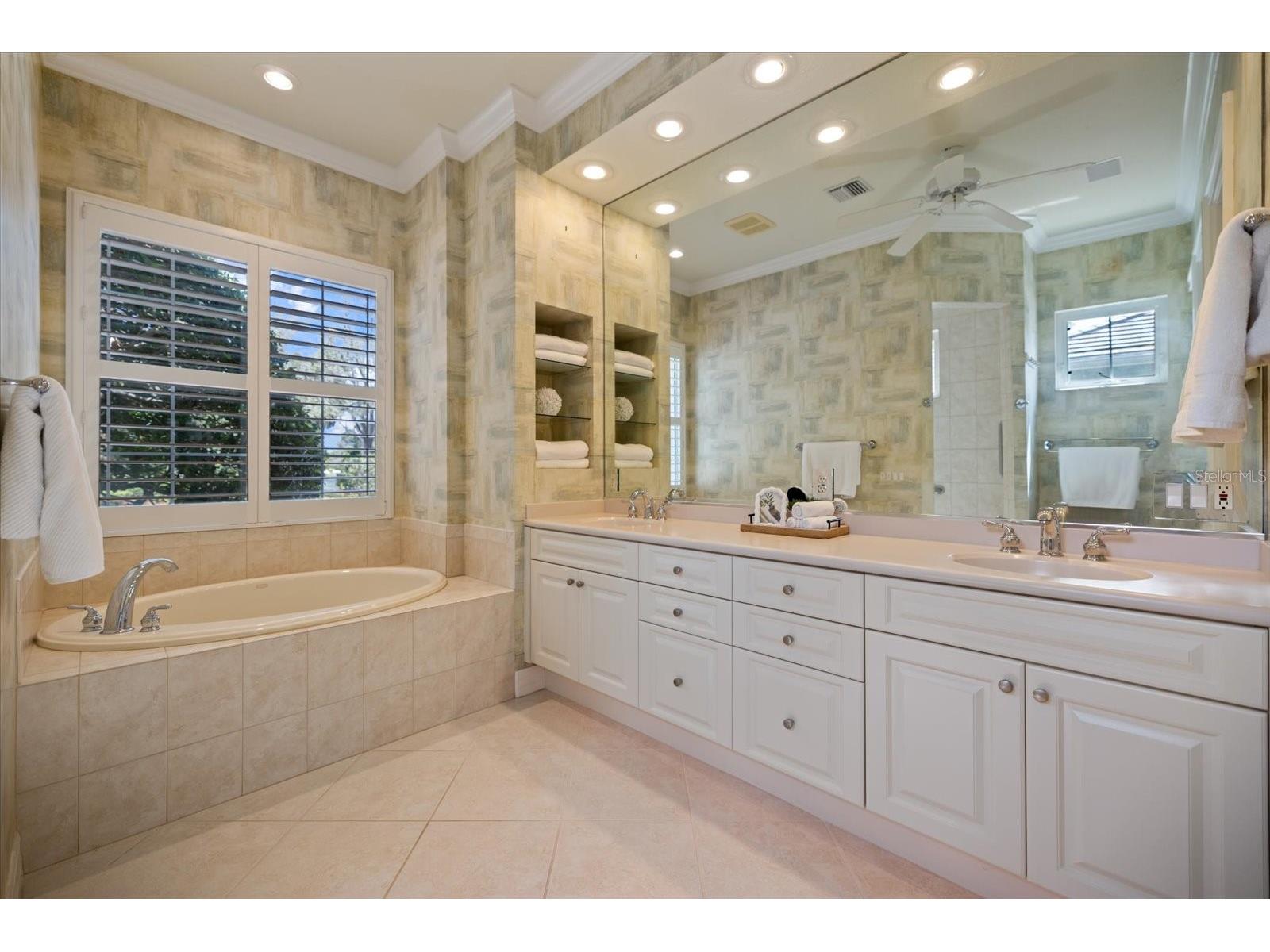 17 N Cayman Isles Boulevard Englewood FL 34223 N6143349 image27