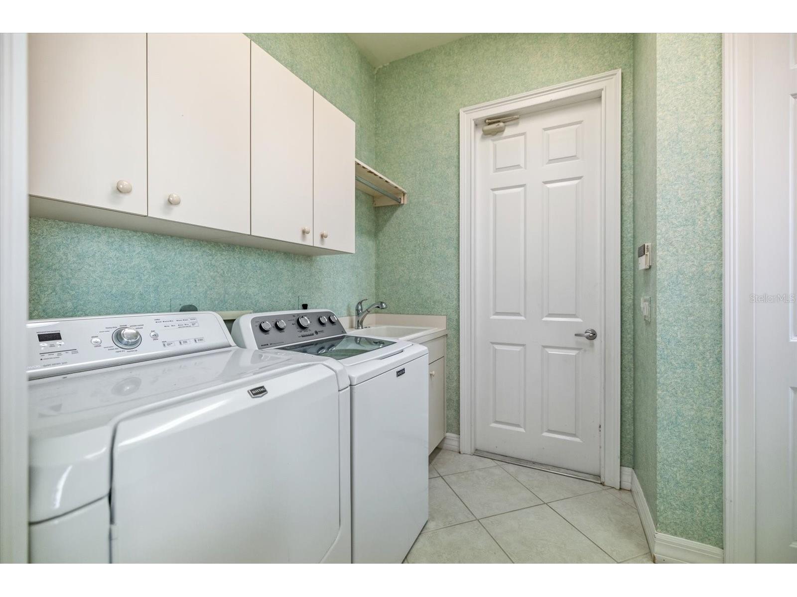 17 N Cayman Isles Boulevard Englewood FL 34223 N6143349 image37