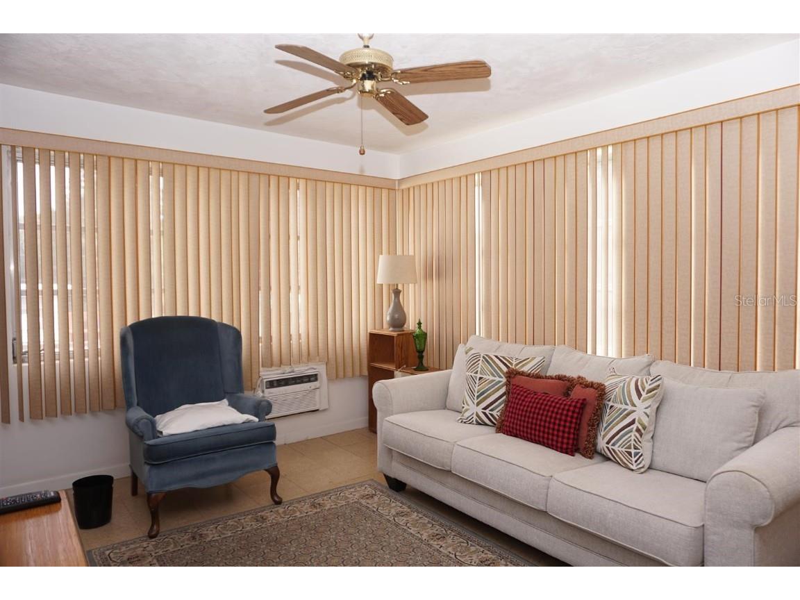 17 N Davis Street Beverly Hills FL 34465 OM716119 image19