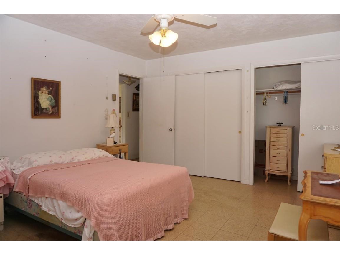 17 N Davis Street Beverly Hills FL 34465 OM716119 image24