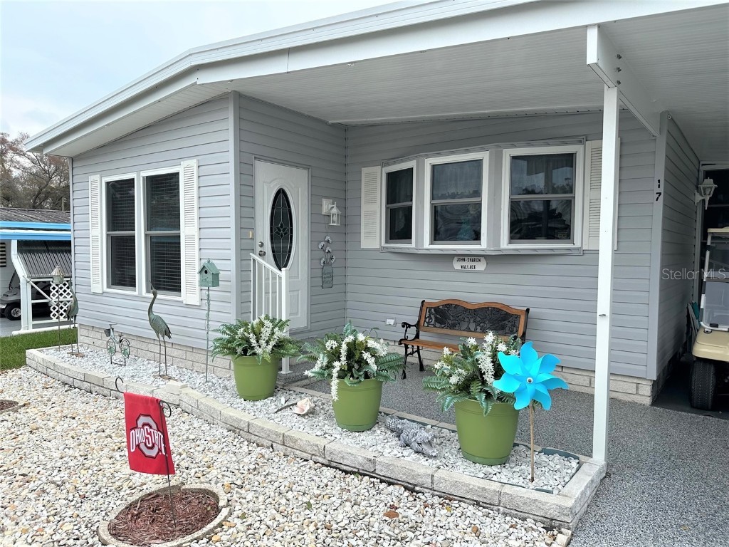 17 Palm Forest Drive Largo FL 33770 U8190557 image1