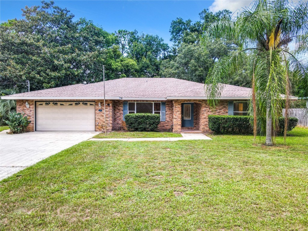 17 Poinsettia Drive Deland FL 32724 V4938078 image1