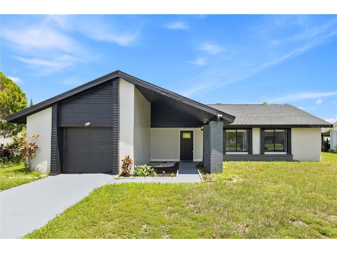 17 S Flag Court Kissimmee FL 34759 O6333696 image1