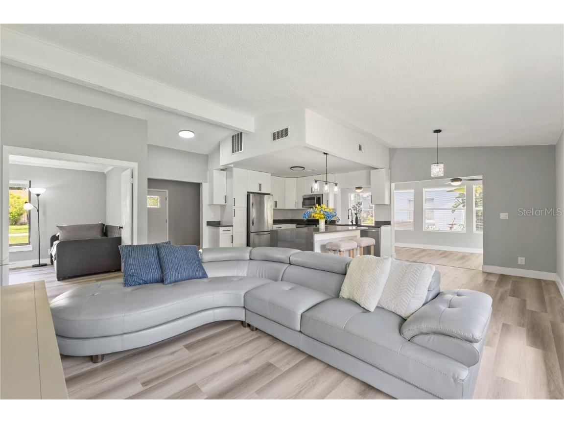 17 S Flag Court Kissimmee FL 34759 O6333696 image20