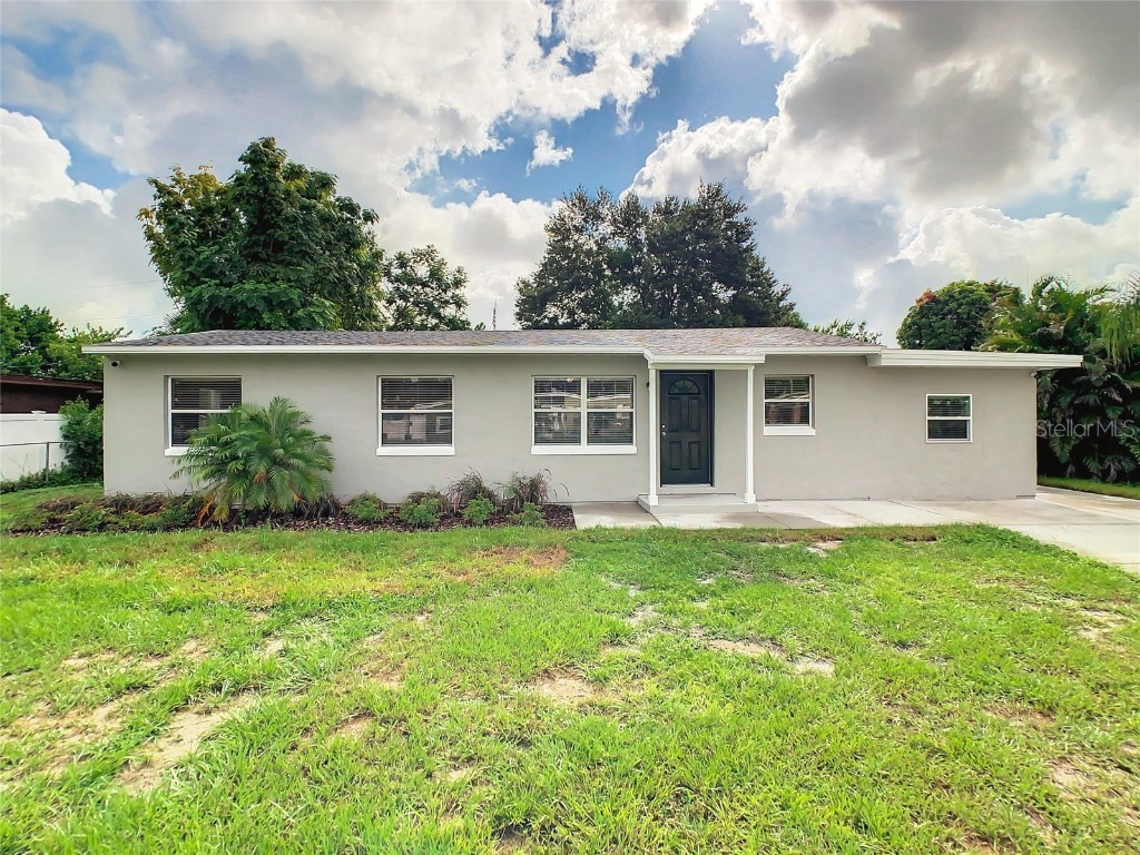 17 S Solandra Drive Orlando FL 32807 O6229743 image1