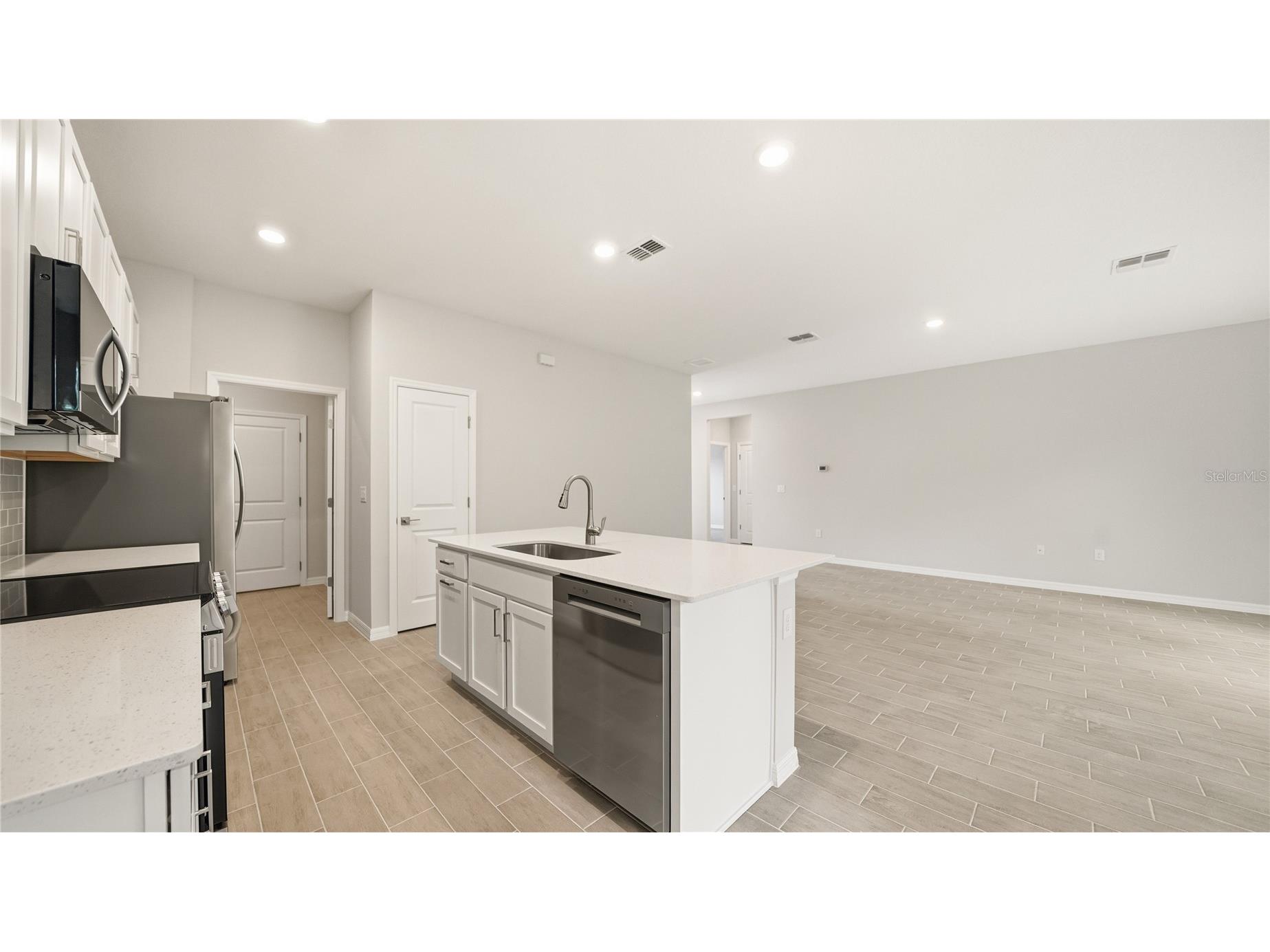 17 Sleigh Bell Place Palm Coast FL 32164 FC317745 image12