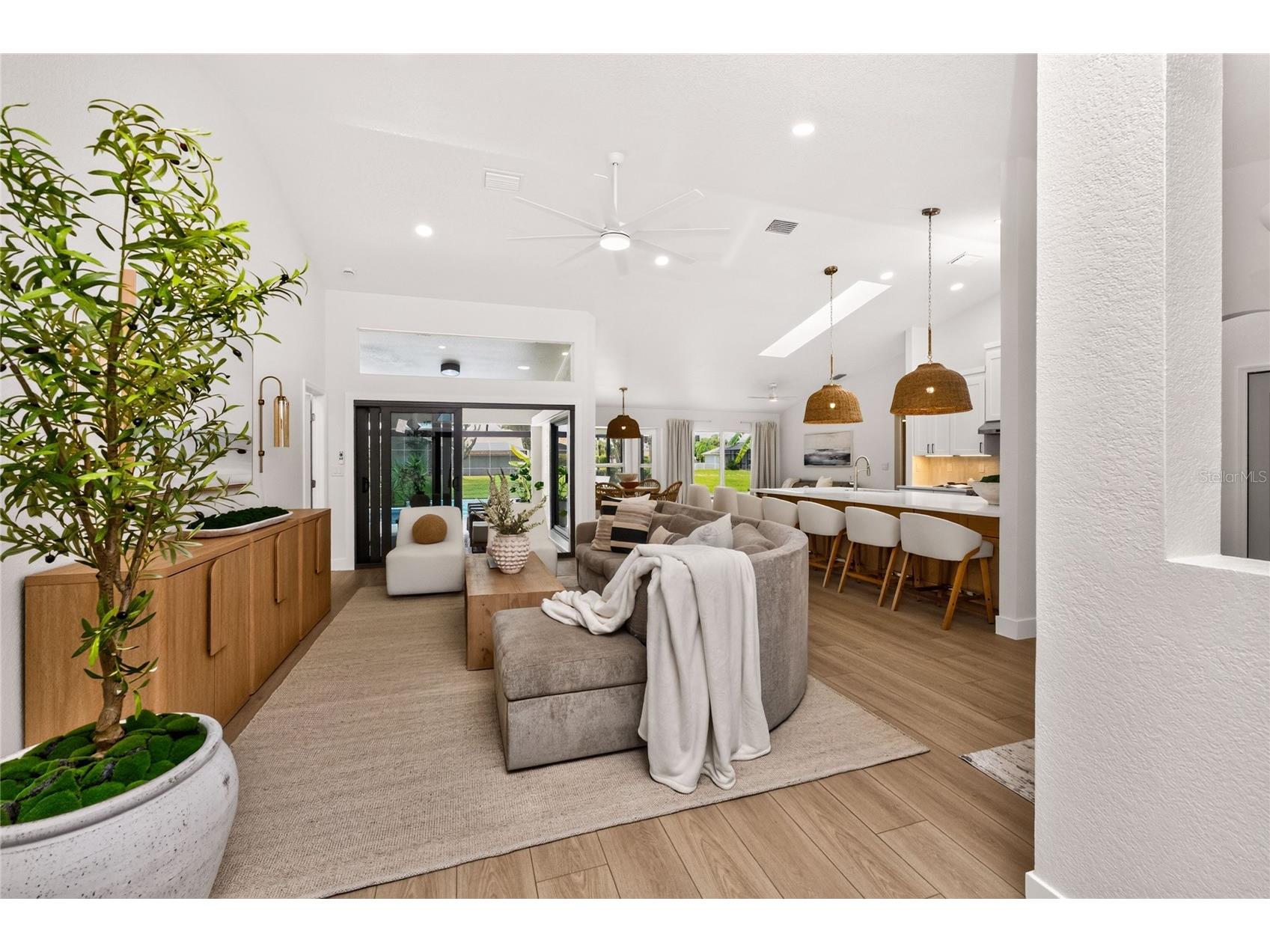17 Sportsman Lane Rotonda West FL 33947 D6147996 image12