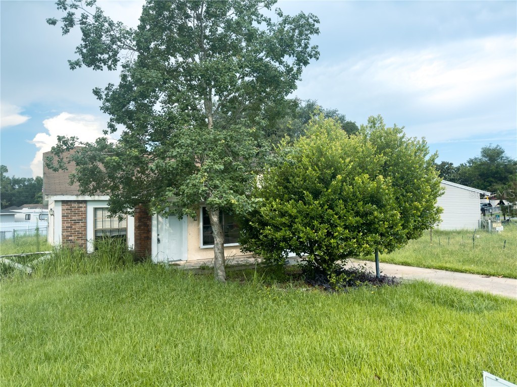 17 Spring Loop Circle Ocala FL 34472 OM656182 image1
