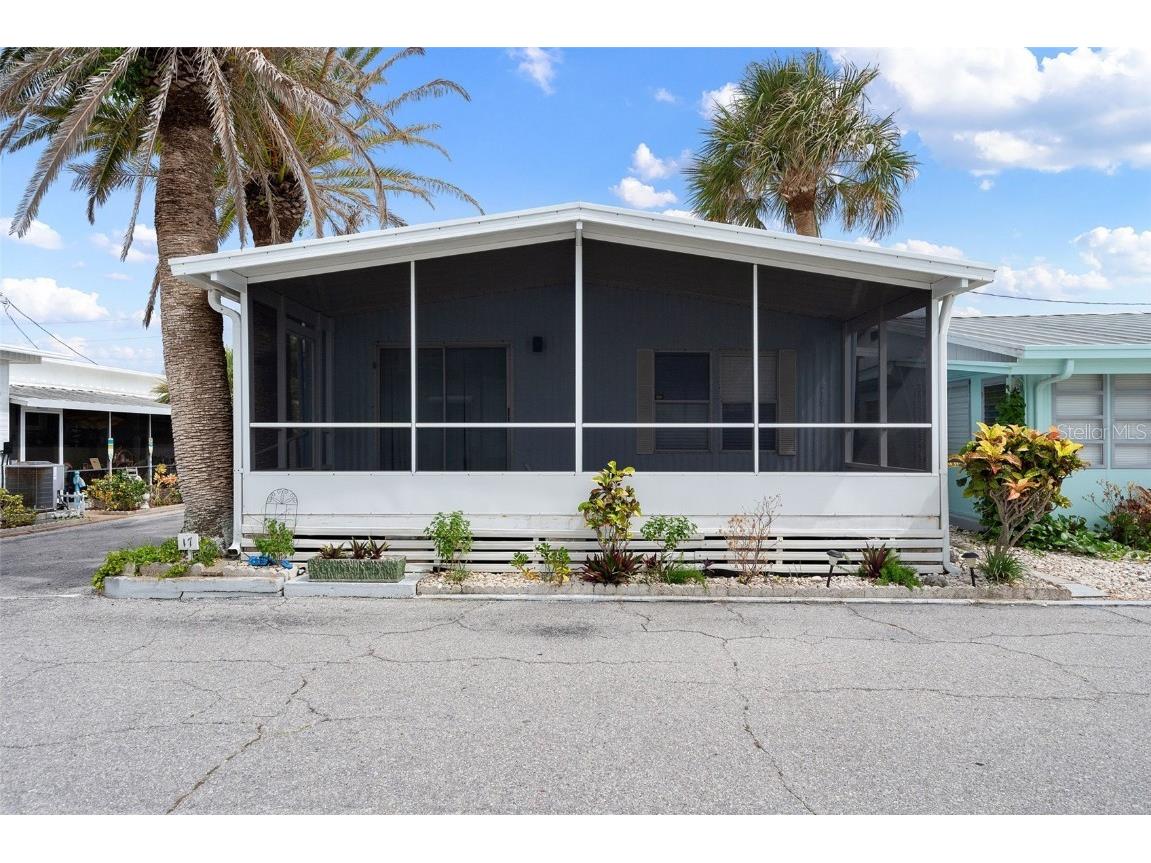 17 Twin Shores Boulevard Longboat Key FL 34228 N6127940 image1