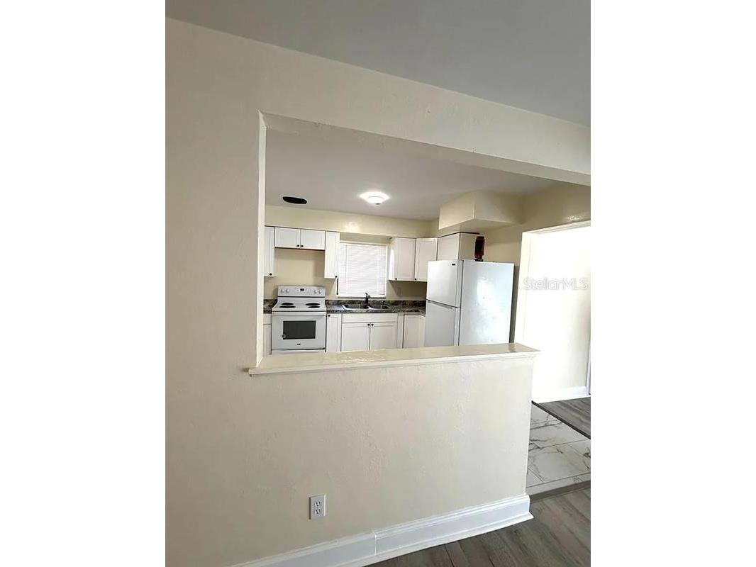 17 W Winter Park Street Orlando FL 32804 TB8491427 image6