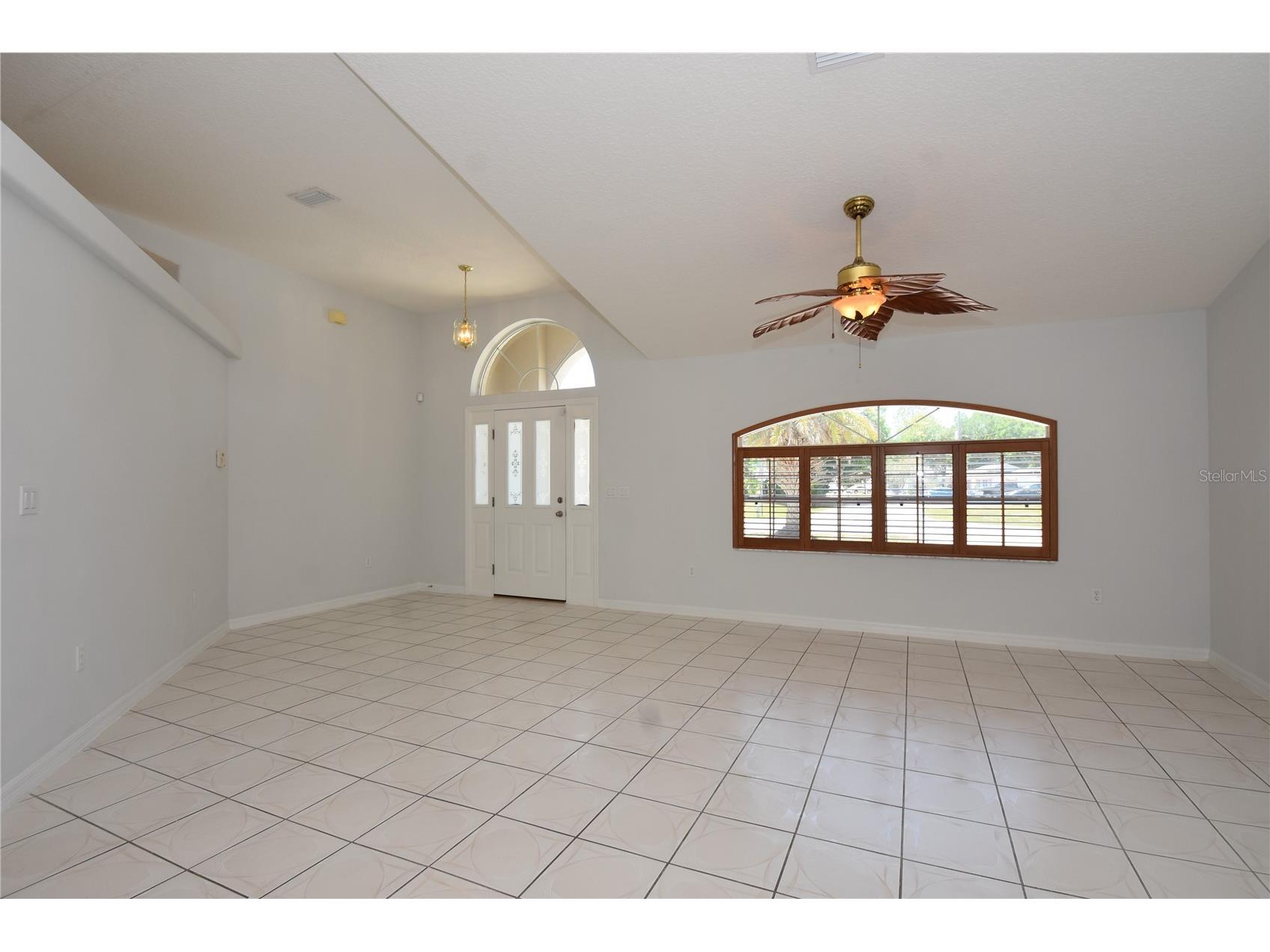 17 White Hall Drive Palm Coast FL 32164 FC318401 image4