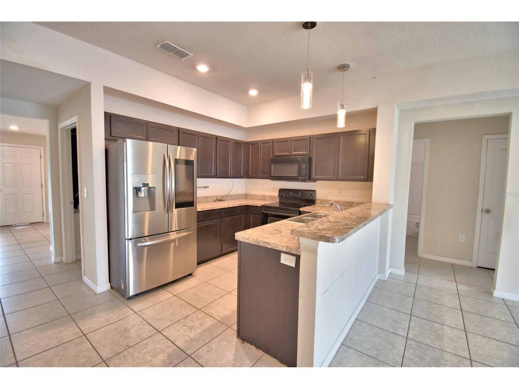 17 Zinnia Lane E Kissimmee FL 34759 P4938594 image5