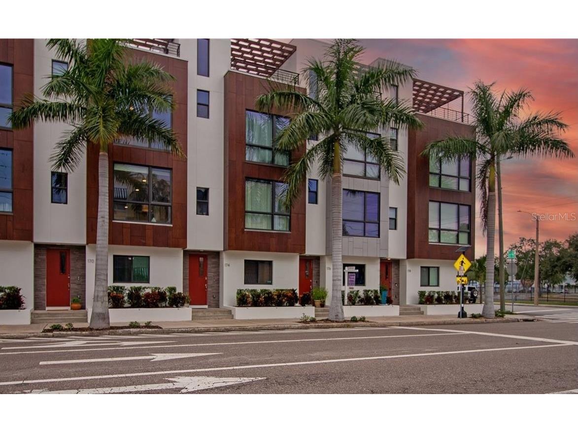 170 8th Street N Saint Petersburg FL 33701 TB8311550 image1