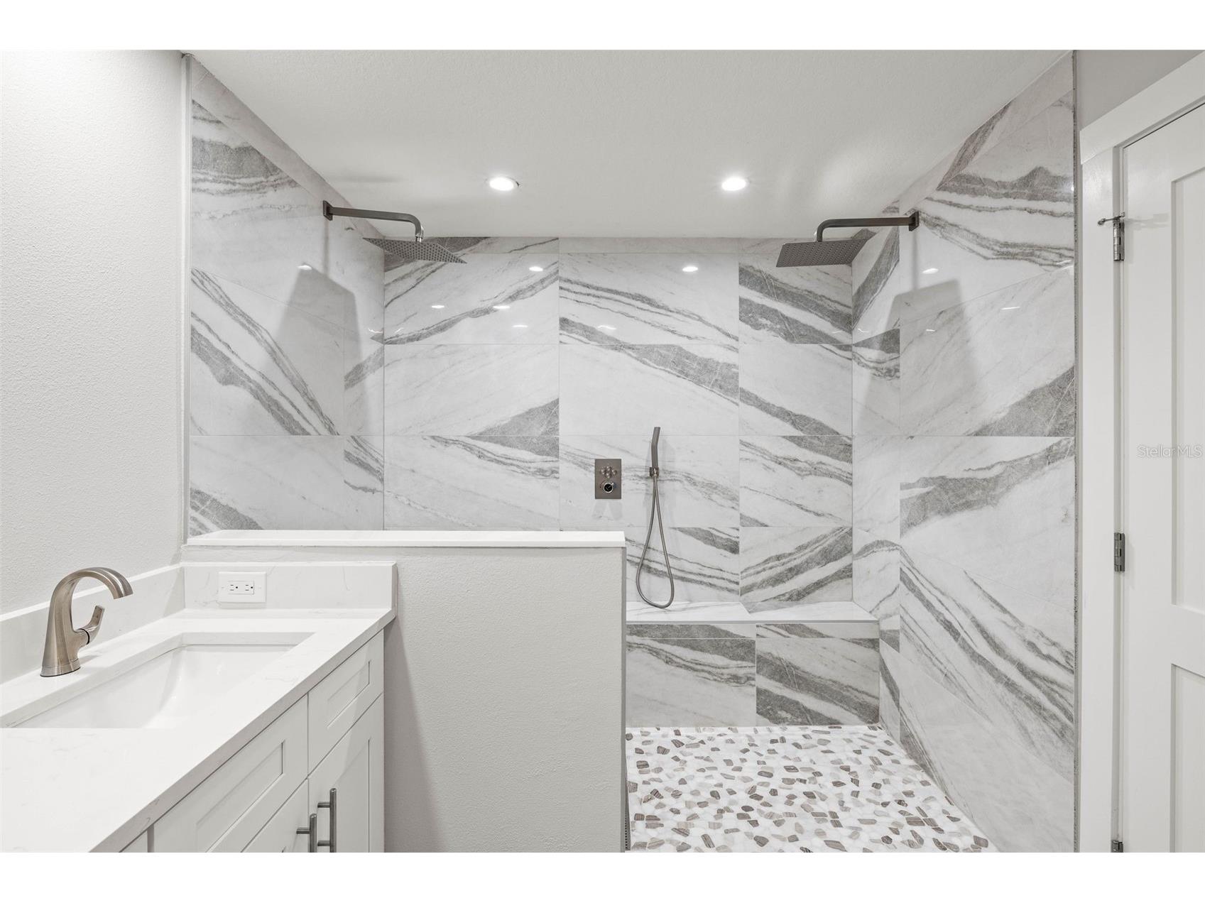 170 98th Avenue N Saint Petersburg FL 33702 - RIVIERA BAY TB8485839 image30