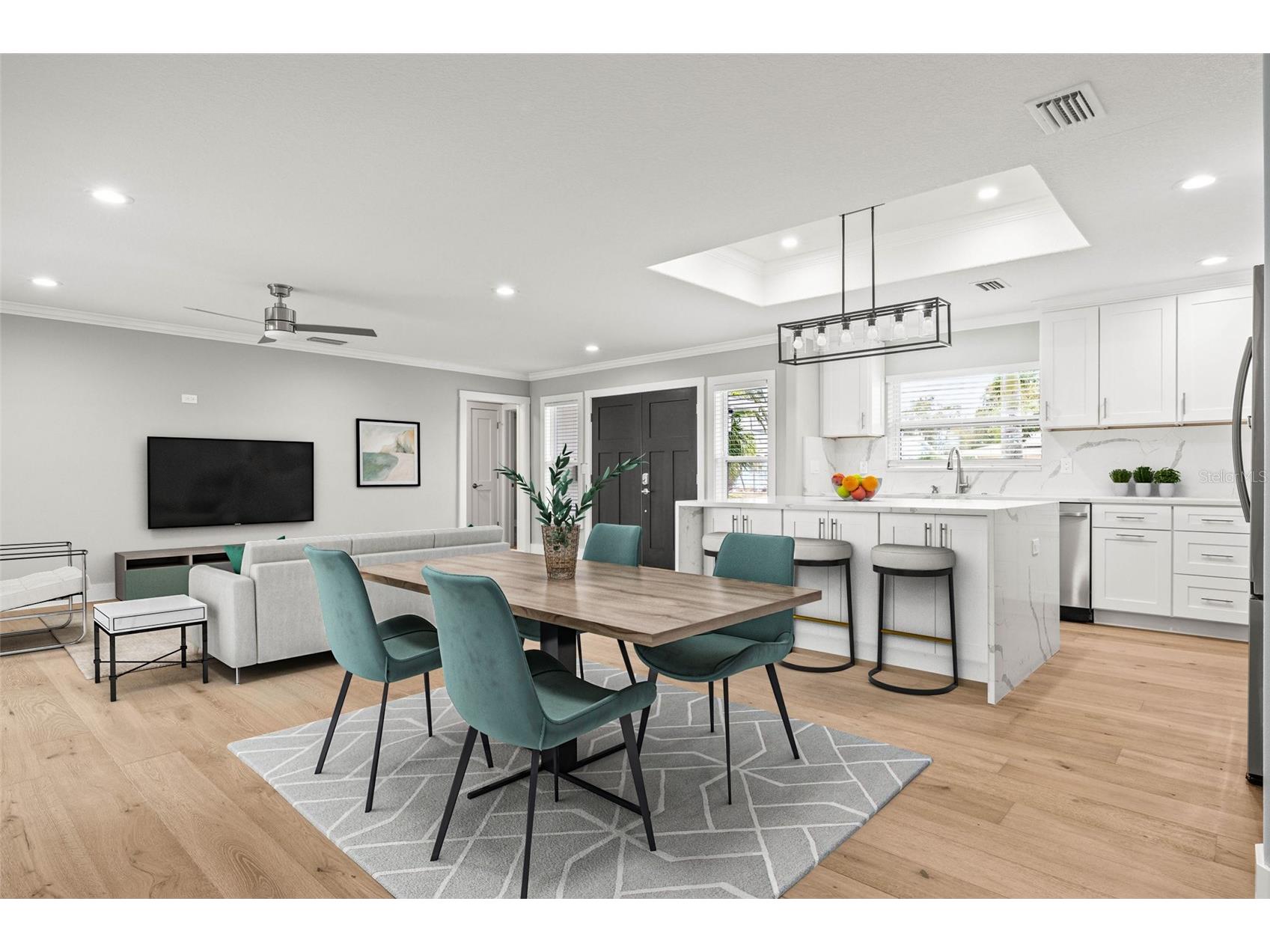 170 98th Avenue N Saint Petersburg FL 33702 - RIVIERA BAY TB8485839 image4