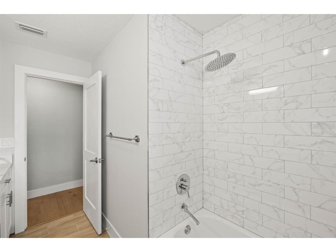 170 98th Avenue N Saint Petersburg FL 33702 - RIVIERA BAY U8226681 image22