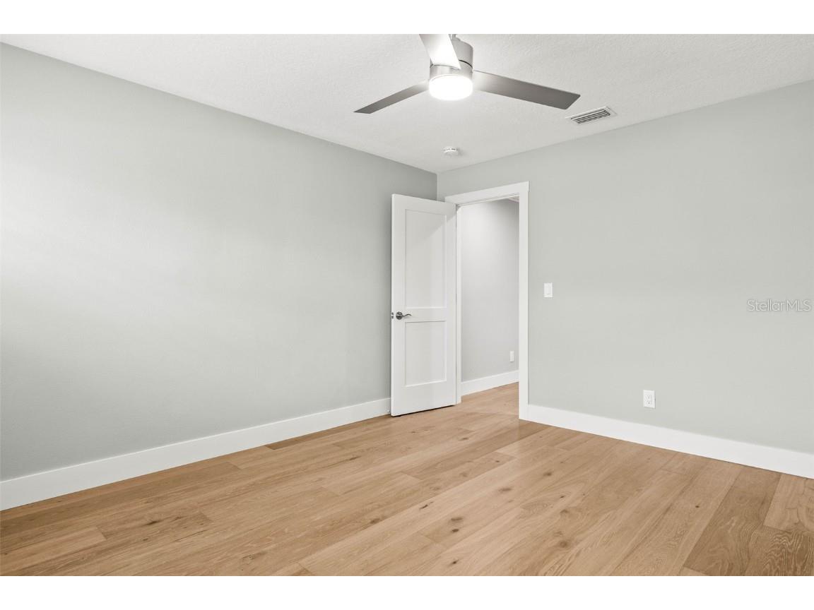 170 98th Avenue N Saint Petersburg FL 33702 - RIVIERA BAY U8226681 image25