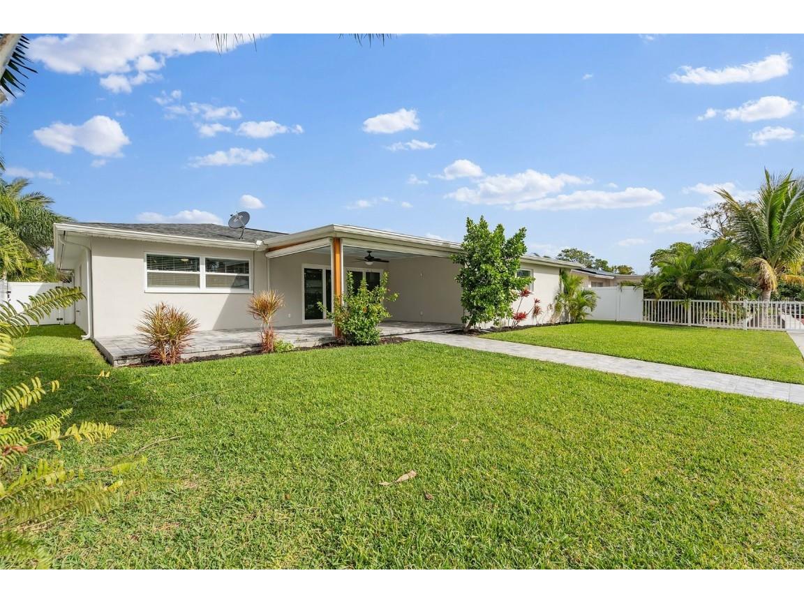 170 98th Avenue N Saint Petersburg FL 33702 - RIVIERA BAY U8226681 image49