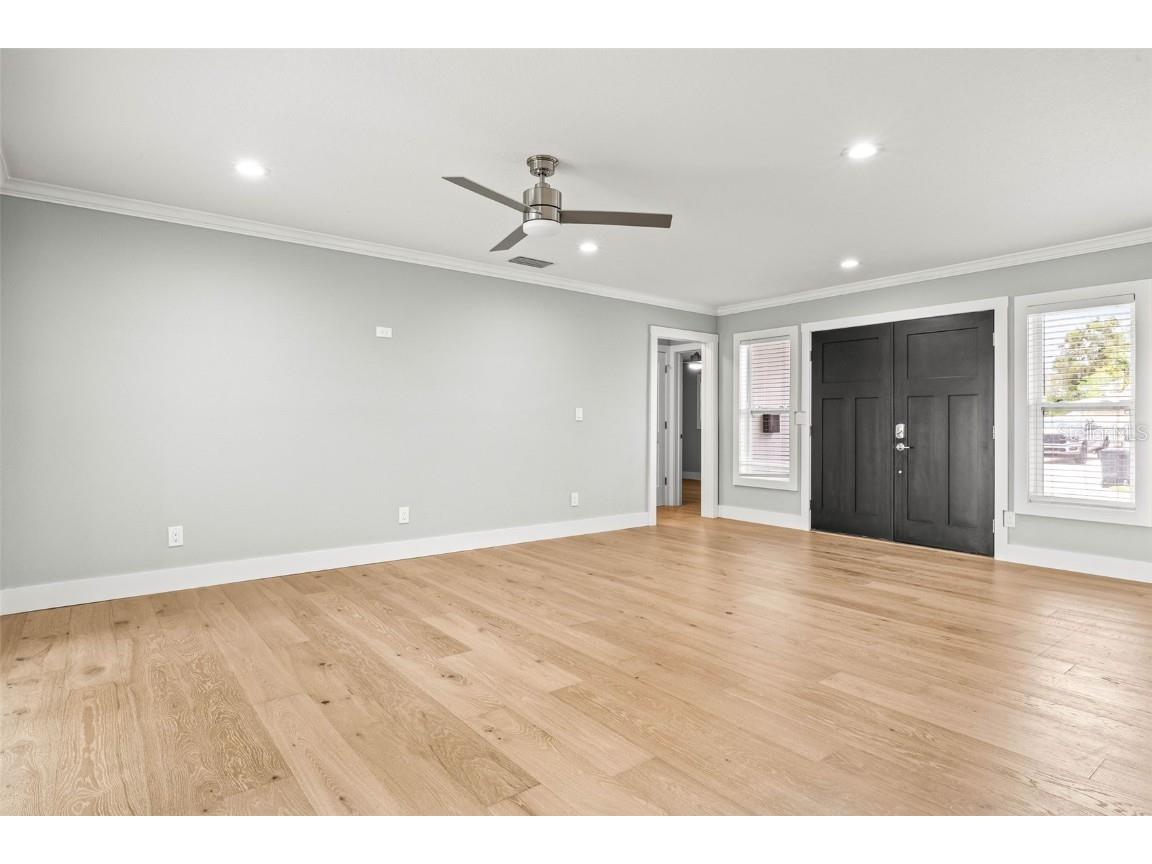 170 98th Avenue N Saint Petersburg FL 33702 - RIVIERA BAY U8226681 image9