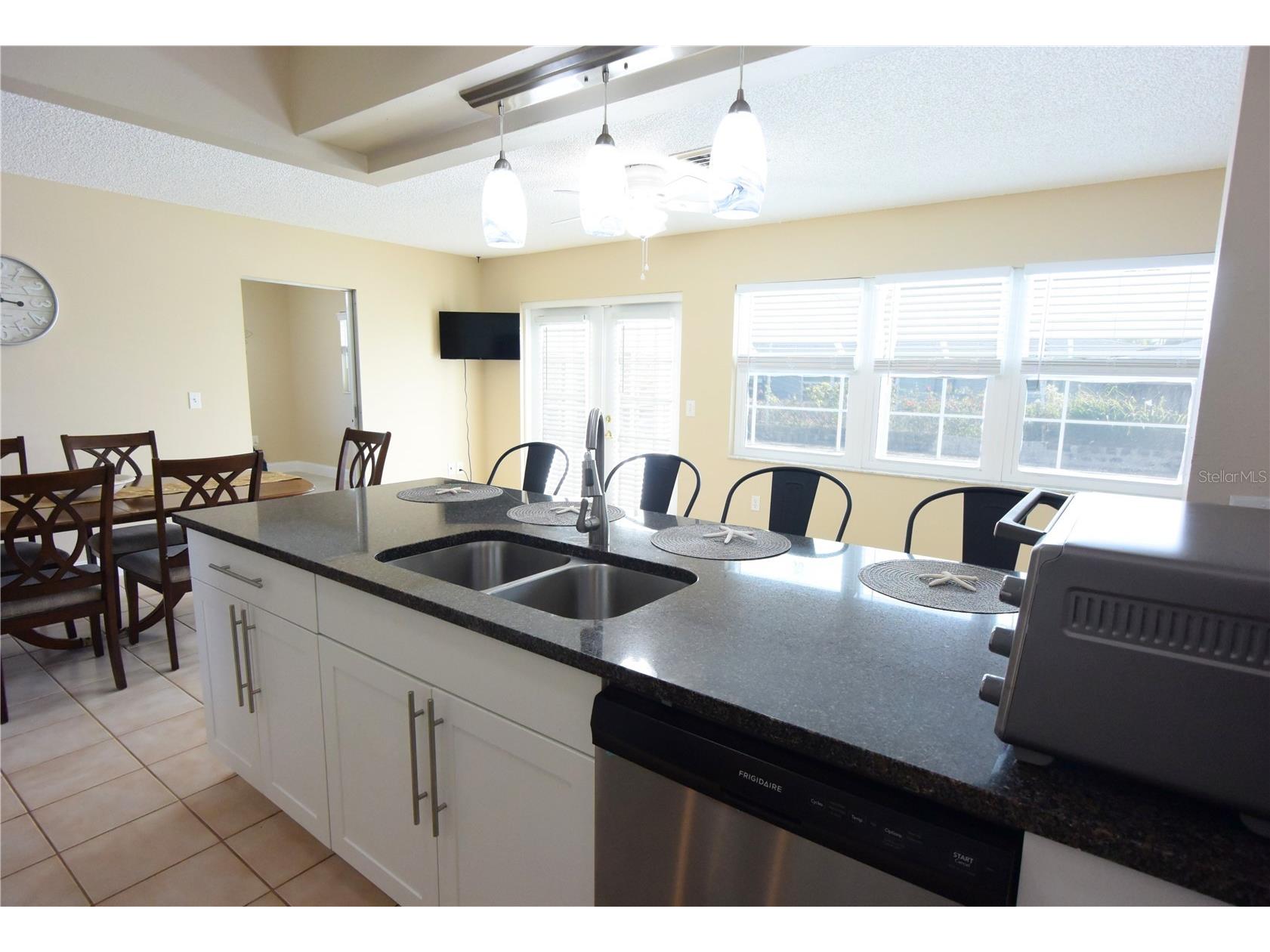 170 Argus Road Venice FL 34293 A4677789 image10