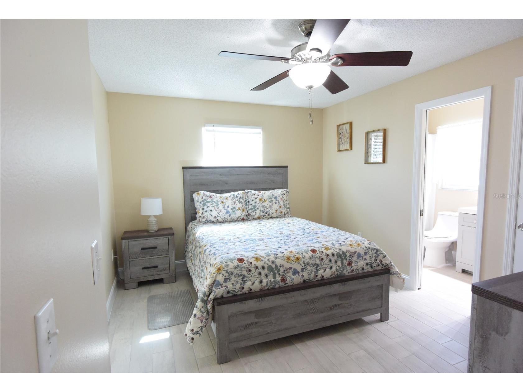 170 Argus Road Venice FL 34293 A4677789 image23