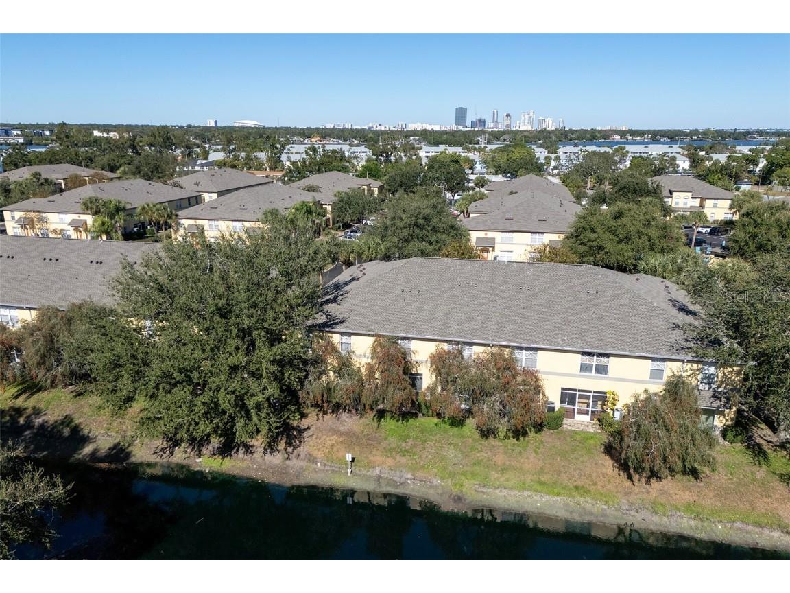 170 Coquina Bay Drive Saint Petersburg FL 33705 TB8448028 image34