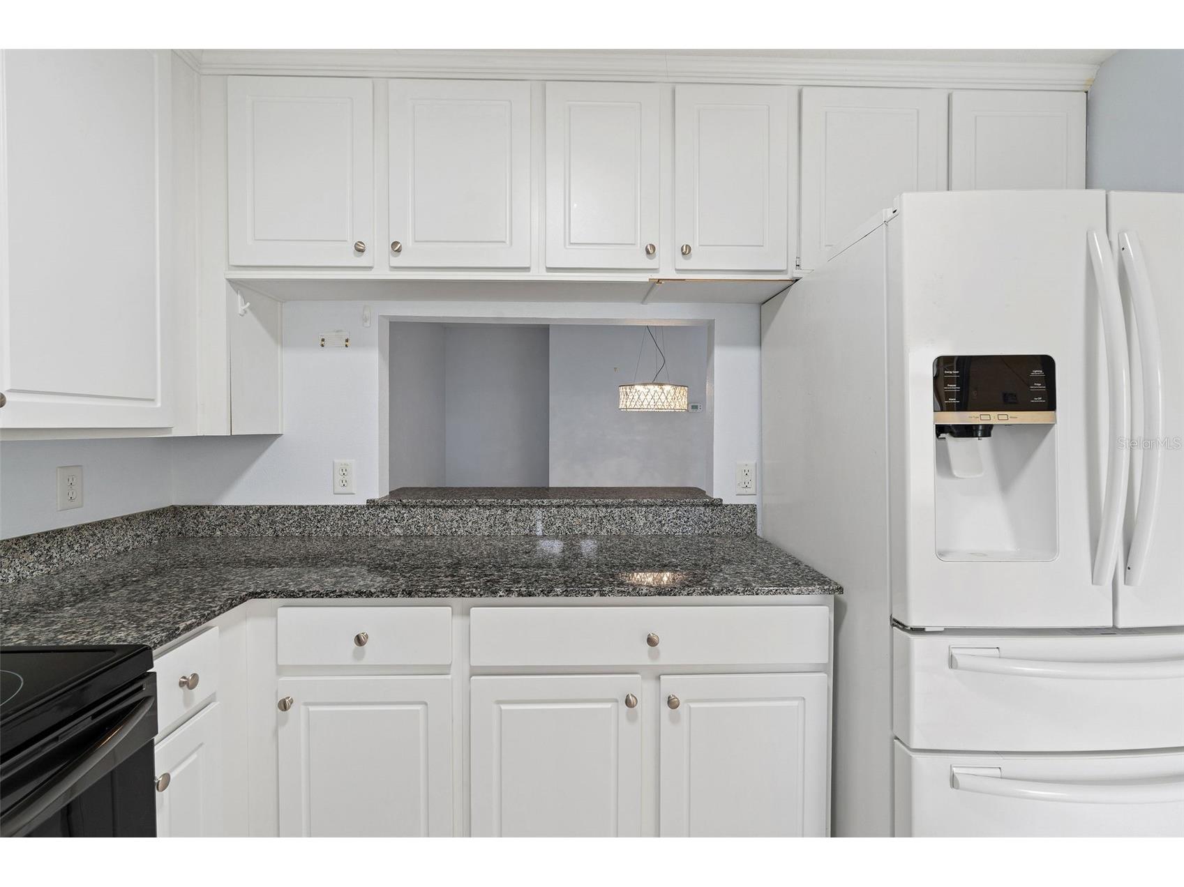 170 Coquina Bay Drive Saint Petersburg FL 33705 TB8517546 image12