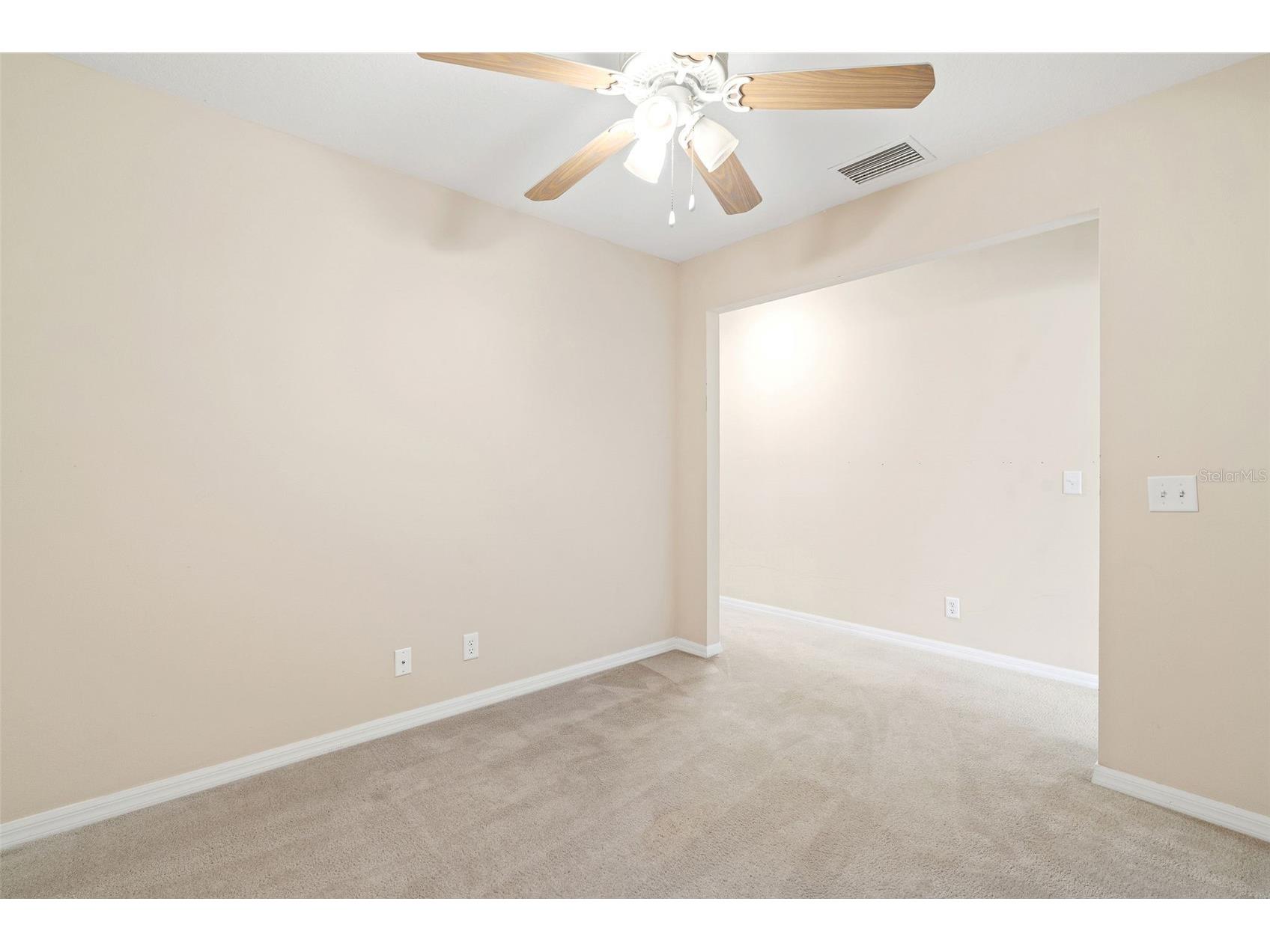 170 Coquina Bay Drive Saint Petersburg FL 33705 TB8517546 image19